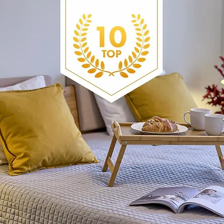 Family Oasis X Free Parking X Self Check In 24x7 *