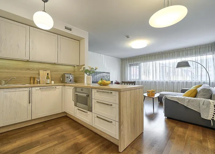 Family Oasis X Free Parking X Self Check In 24x7