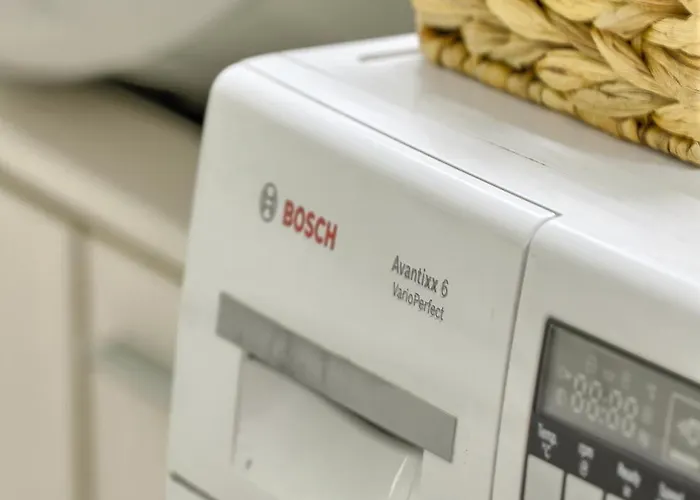 Family Oasis X Free Parking X Self Check In 24x7 Butas *