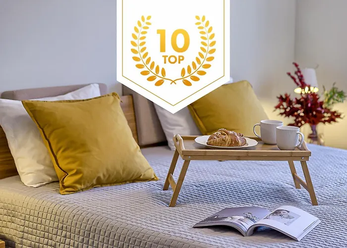 Family Oasis X Free Parking X Self Check In 24x7 *