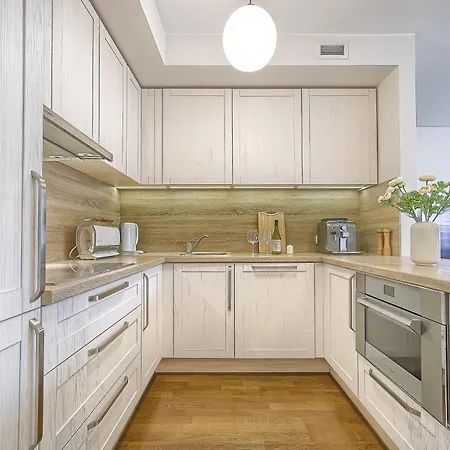 Family Oasis X Free Parking X Self Check In 24x7 Lägenhet